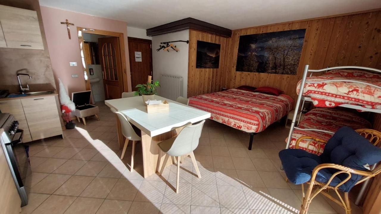 Residenze Vezza - La Corteccia- Vezza dʼOglio Exterior foto